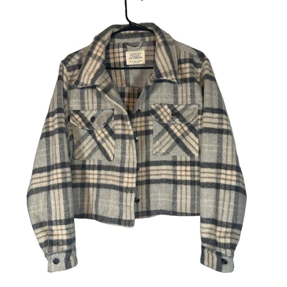 Ashley Gray Plaid Collared Button Front Cropped Shacket Women Sz L